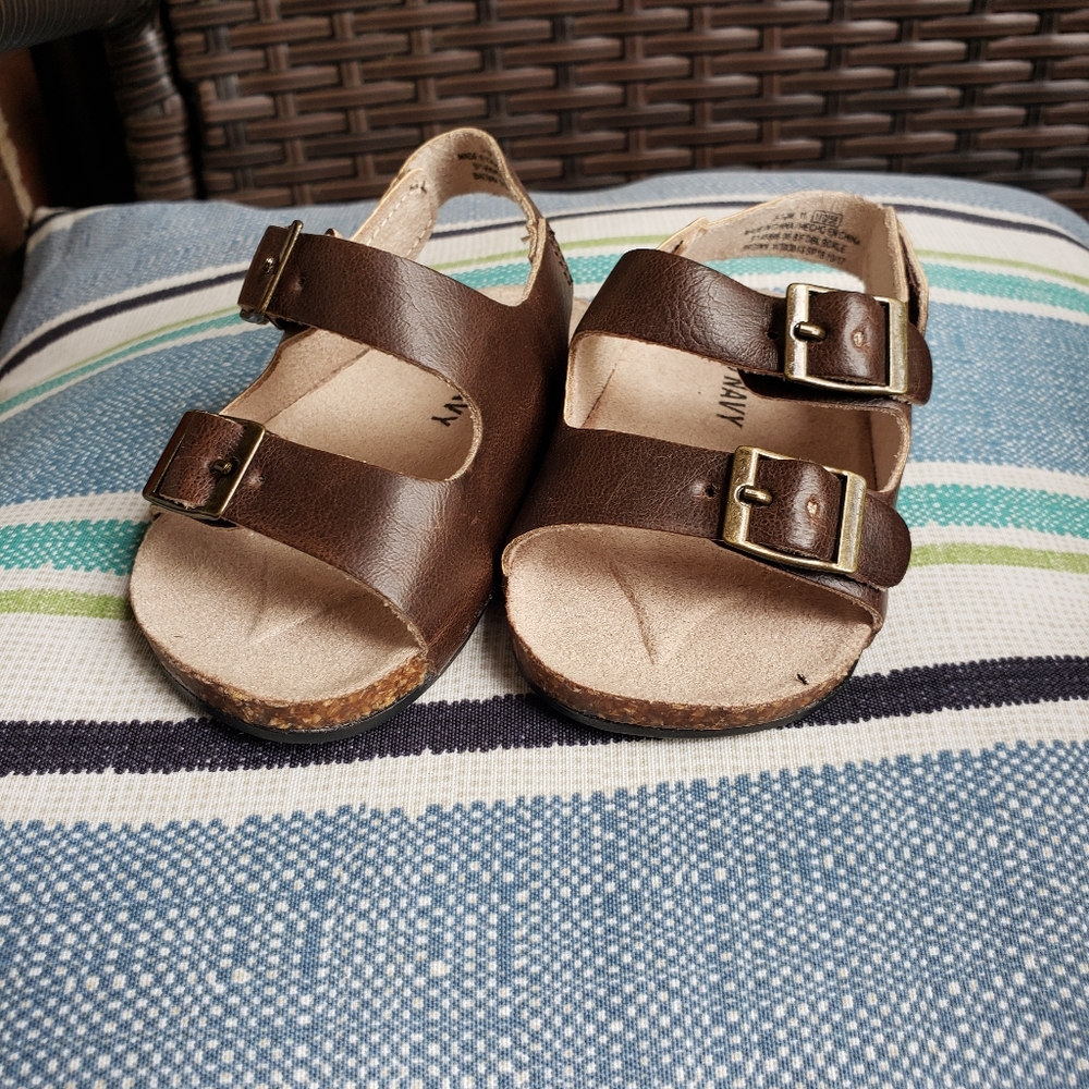 Old Navy Sandals for Infants